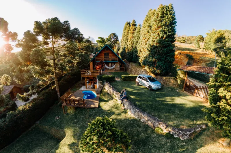 Stop Optimizing Your Vacation: The Quiet Case for Doing Absolutely Nothing at the Cottage